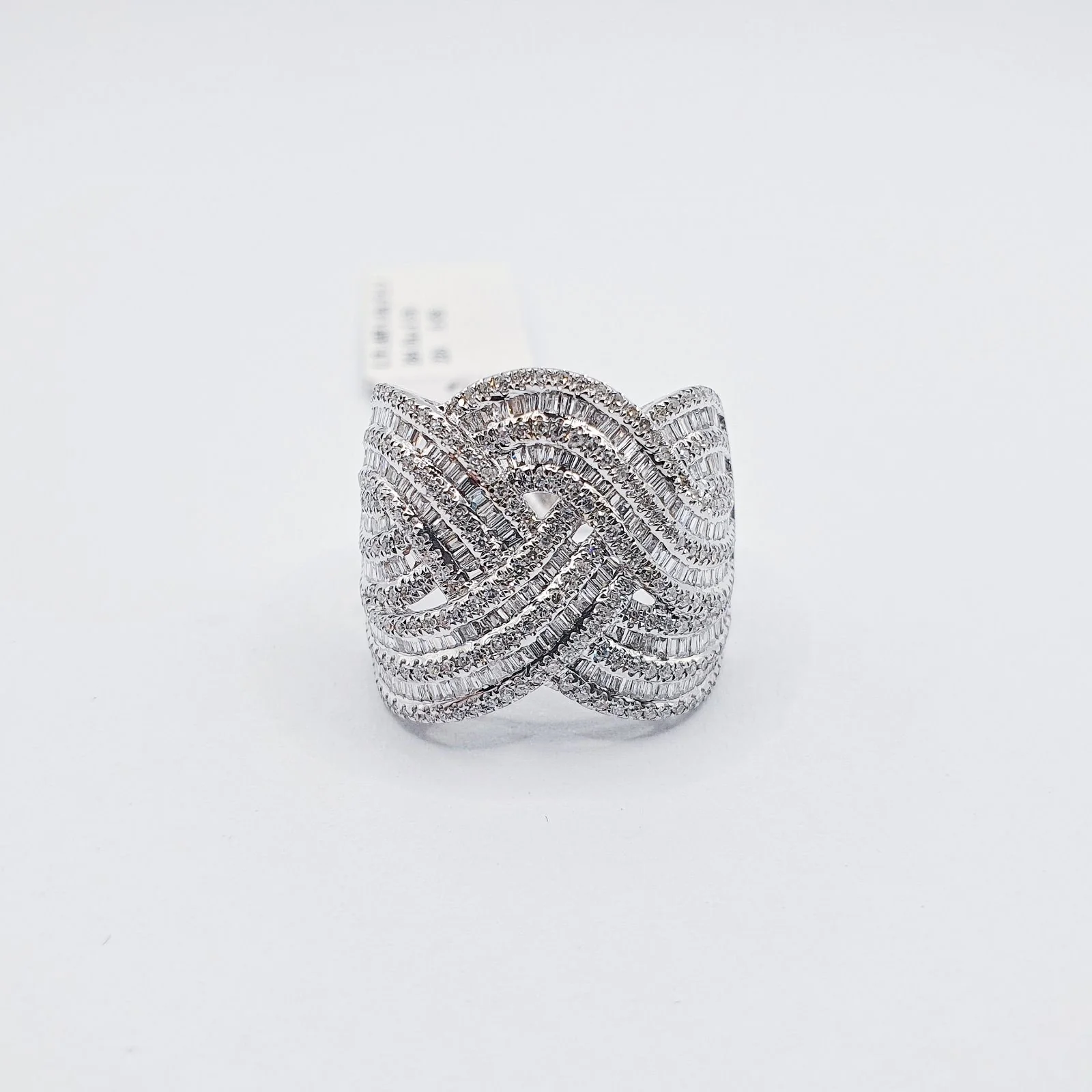 1.44ctw Exquisite Interlaced Diamond Ring 14K Gold