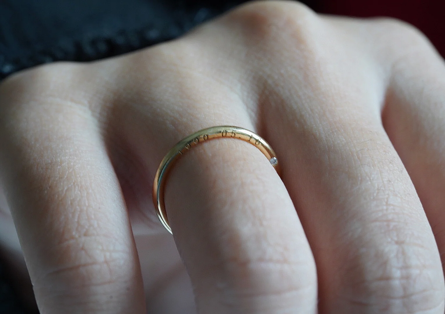 18K Wedding Ring with Hidden Diamond and Side Engrave - Image 8