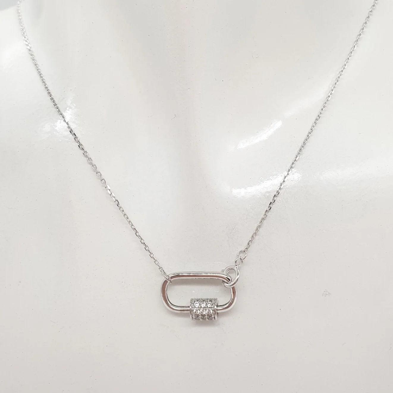 Carabiner Clasp Center Necklace 18K Gold - Image 2