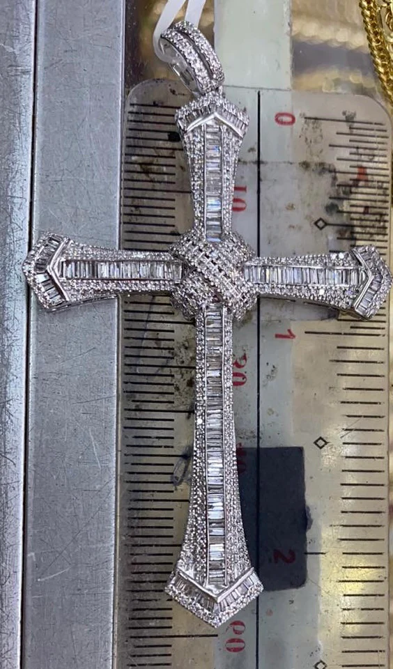 Diamond Cross Pendant 1.2ctw 14K Gold - Image 2