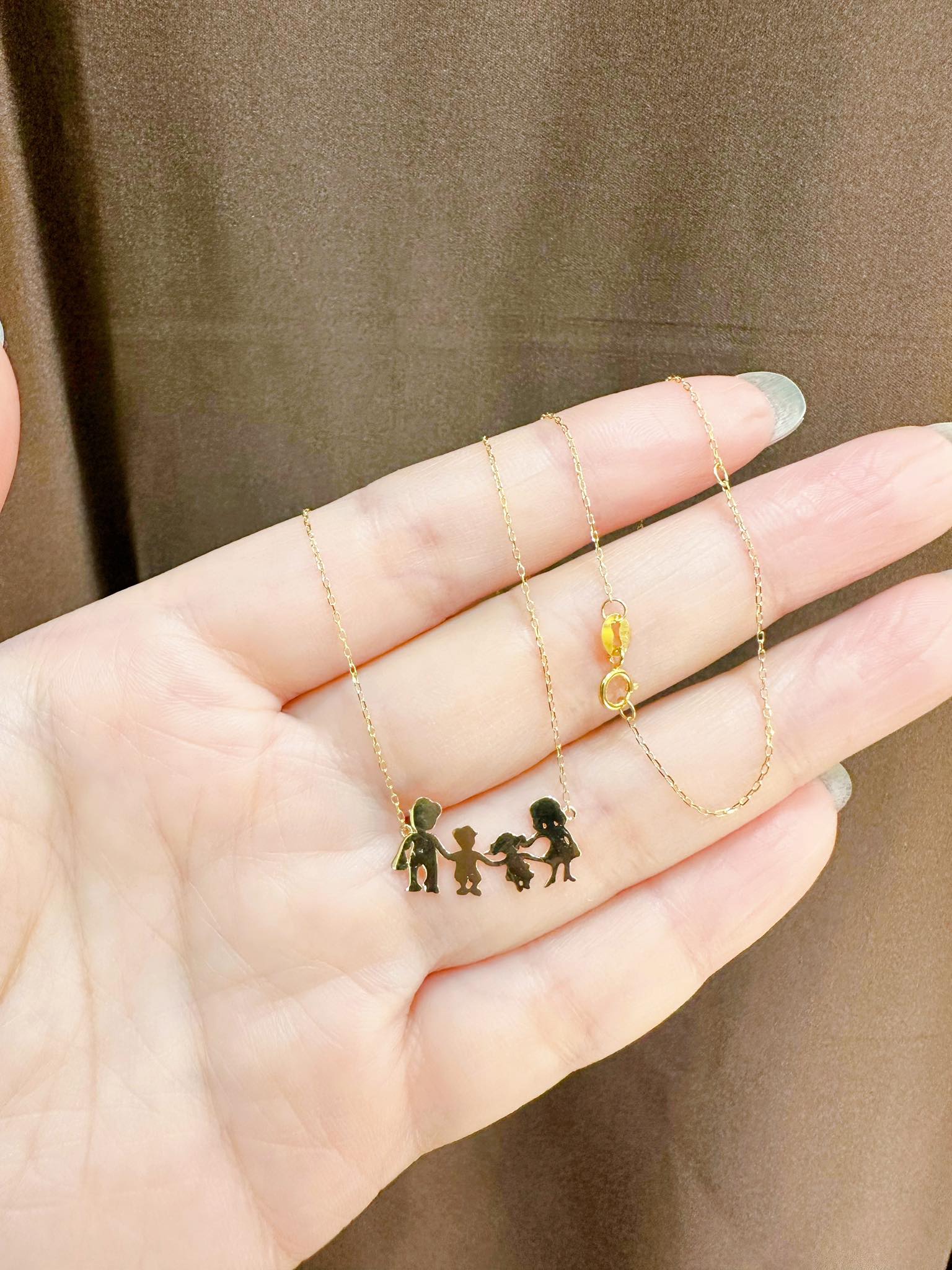 Family Necklace 18K Yellow Gold - Image 2