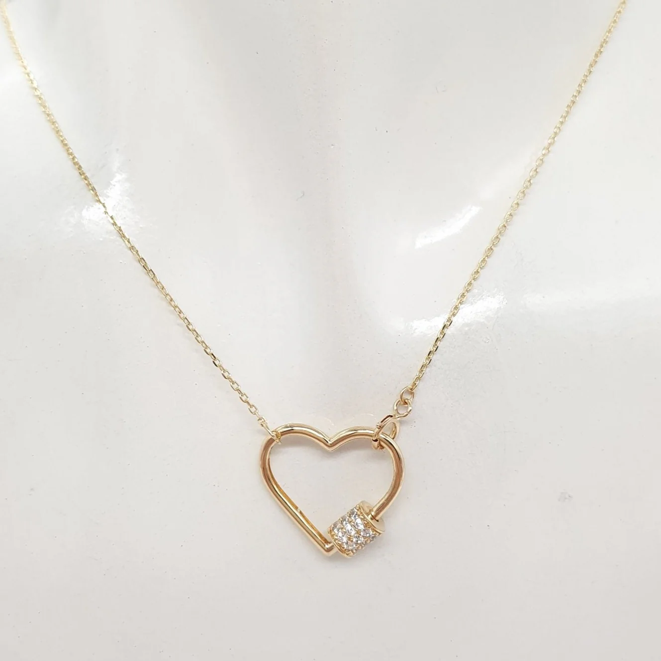 Heart Carabiner Center Necklace 18K Gold