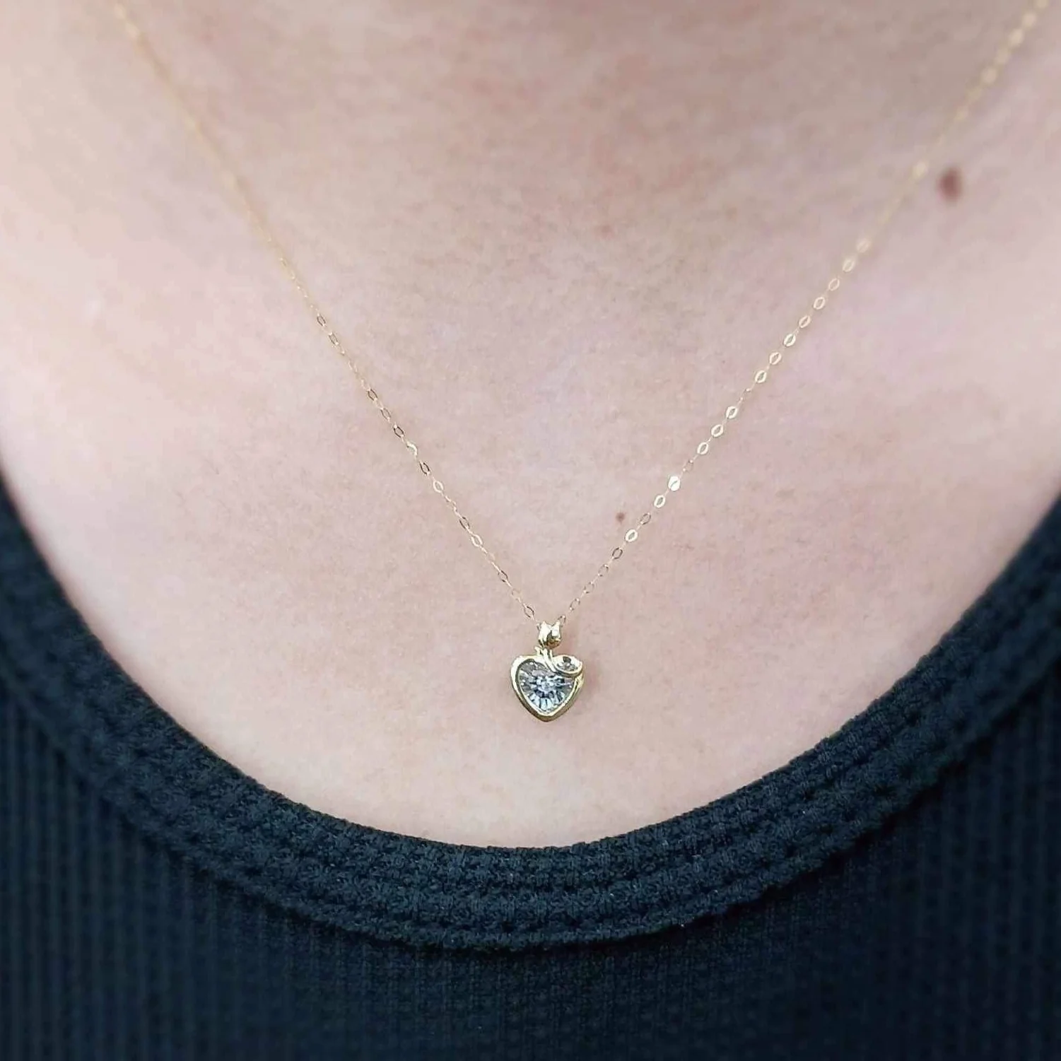 Heart Dancing Diamond Women’s Necklace 18K Gold - Image 2