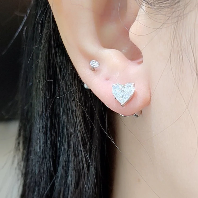 2 CT Two-Way Heart Illusion Diamond Earrings 18K White Gold - Image 2