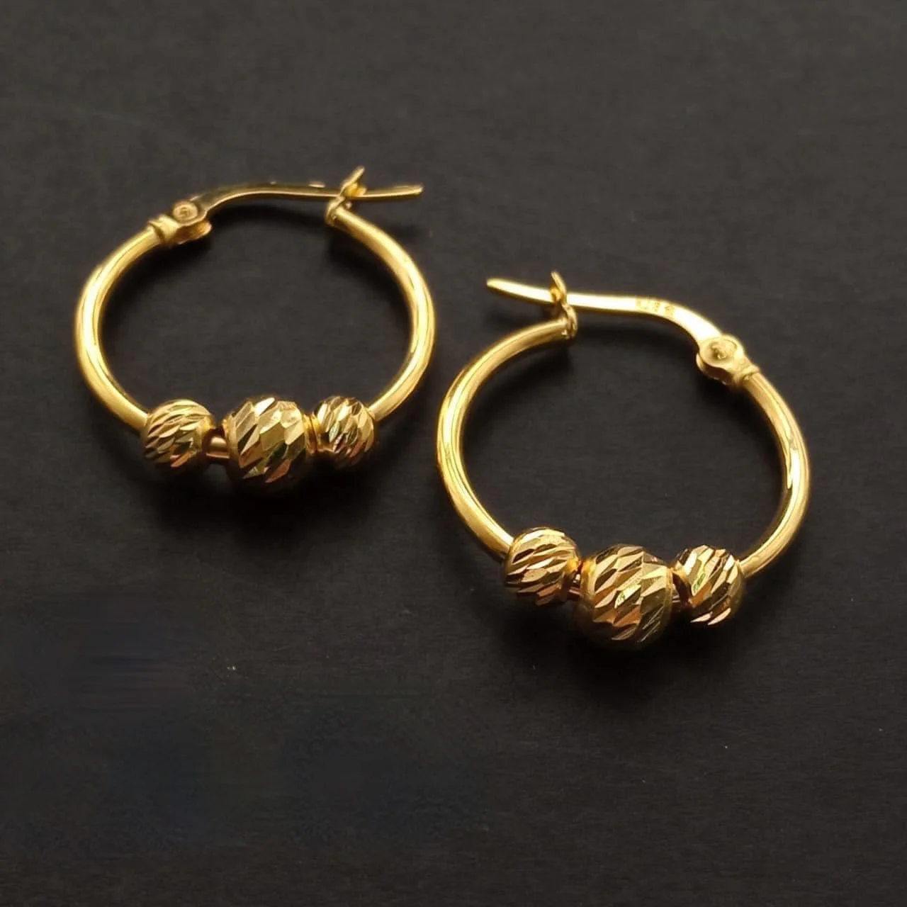 Hoop Earrings with Tricolor Balls 18K Gold - Image 5