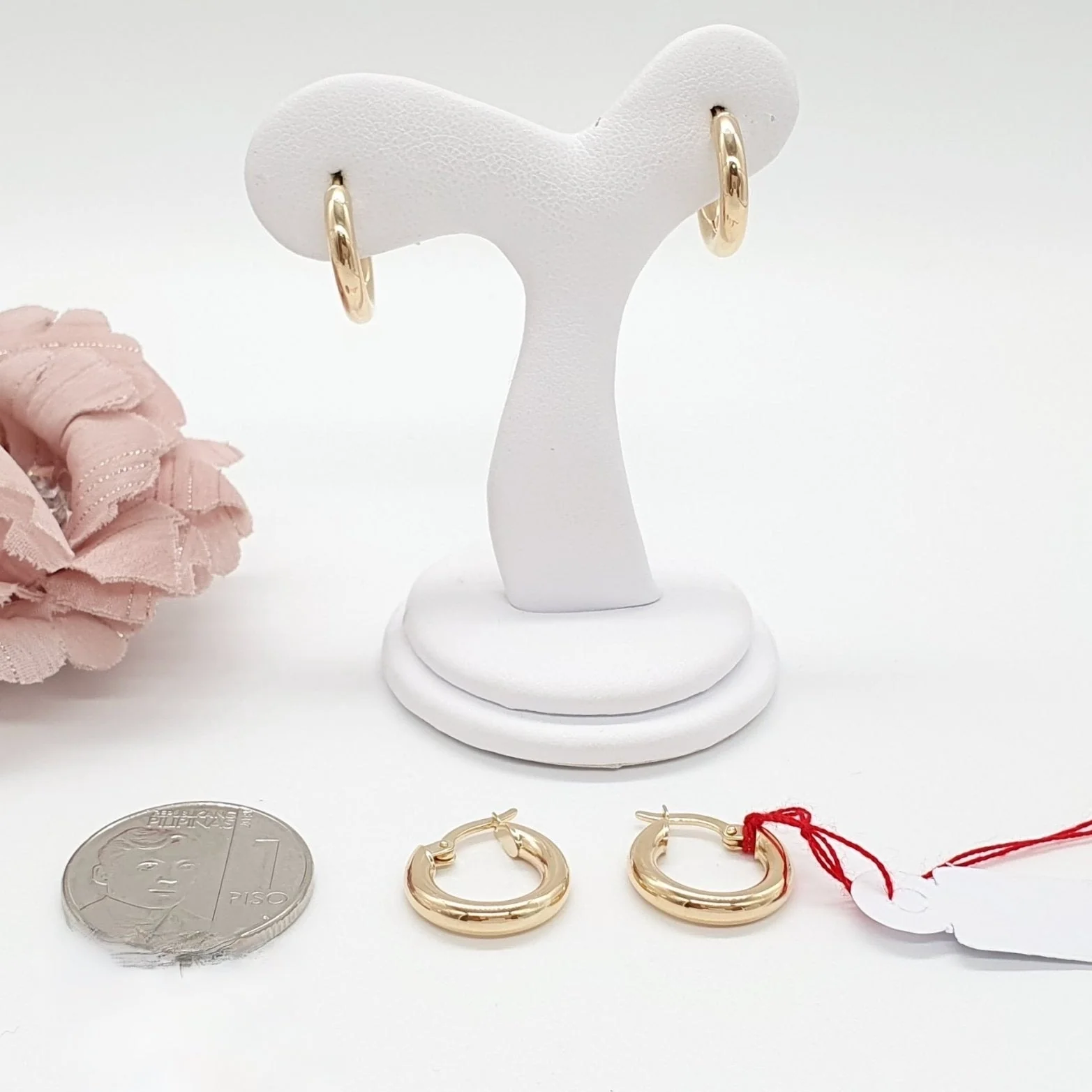 Plain Hoop Earrings 18K Gold - Image 2