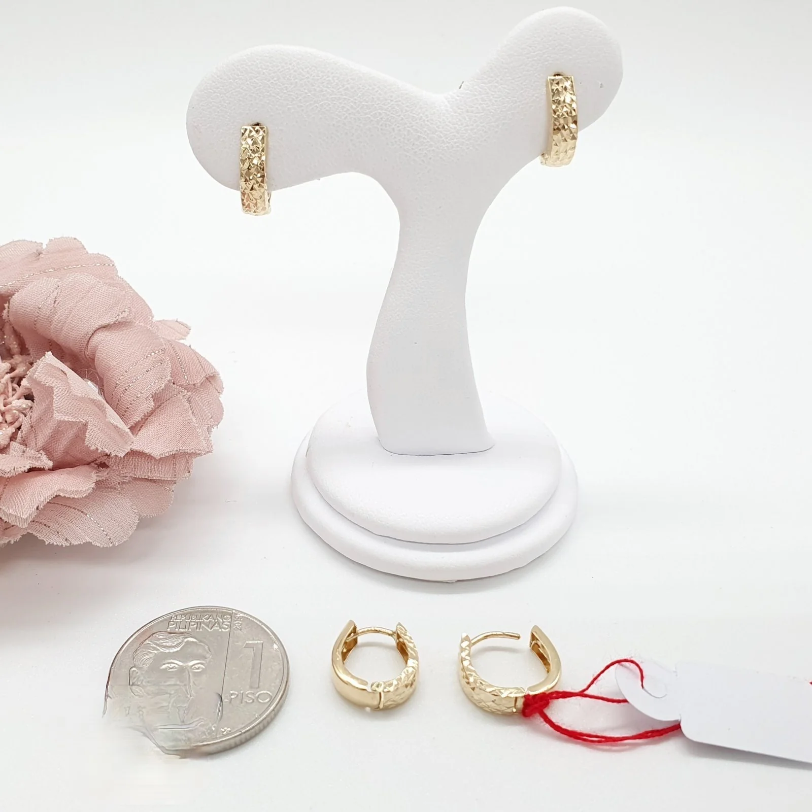 Diacut Clip Earrings 18K Gold - Image 2