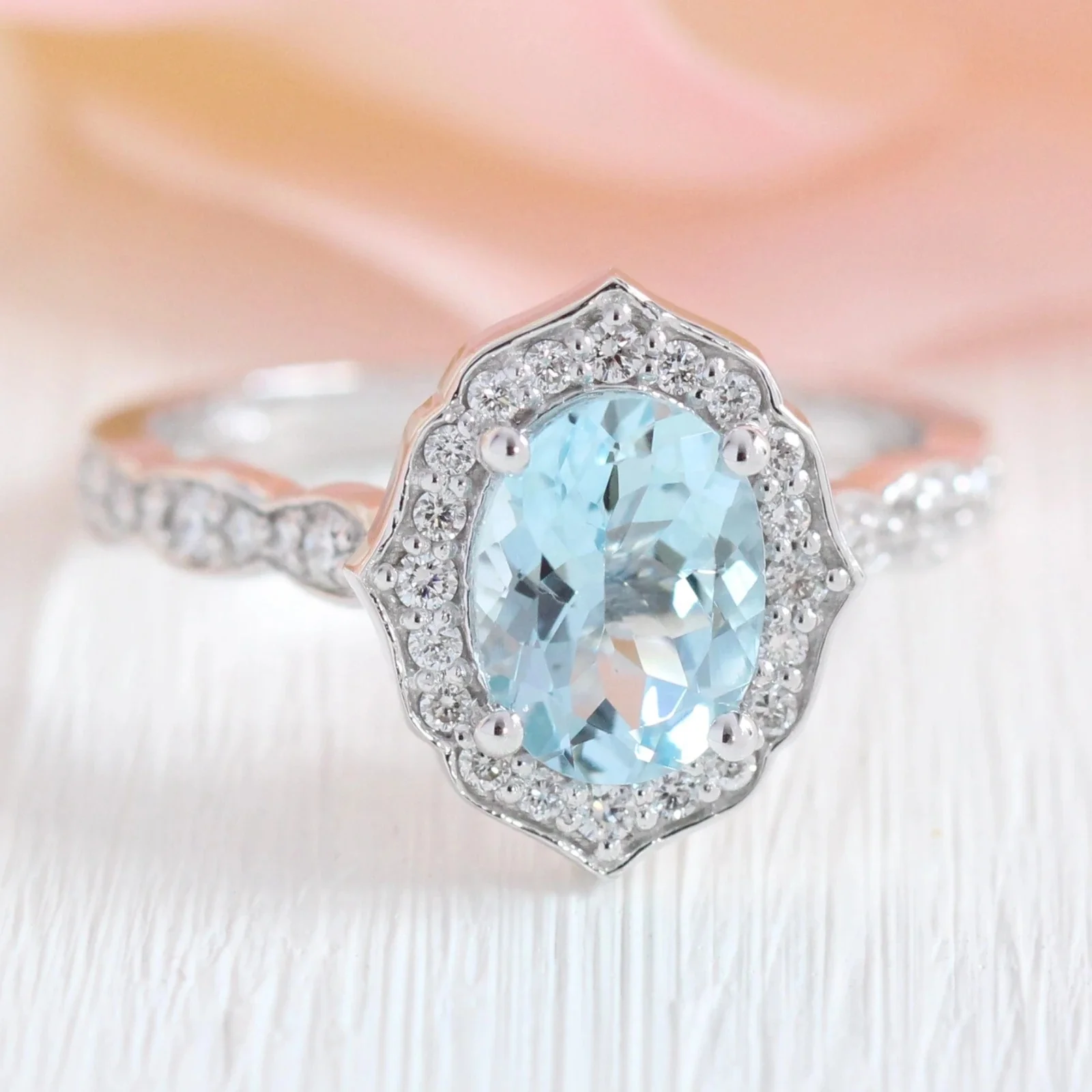 Oval Aquamarine Vintage Engagement Ring Gold - Image 2
