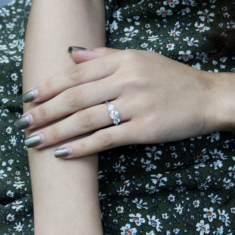 Three-Stone Engagement Ring/Women's Ring - Image 5