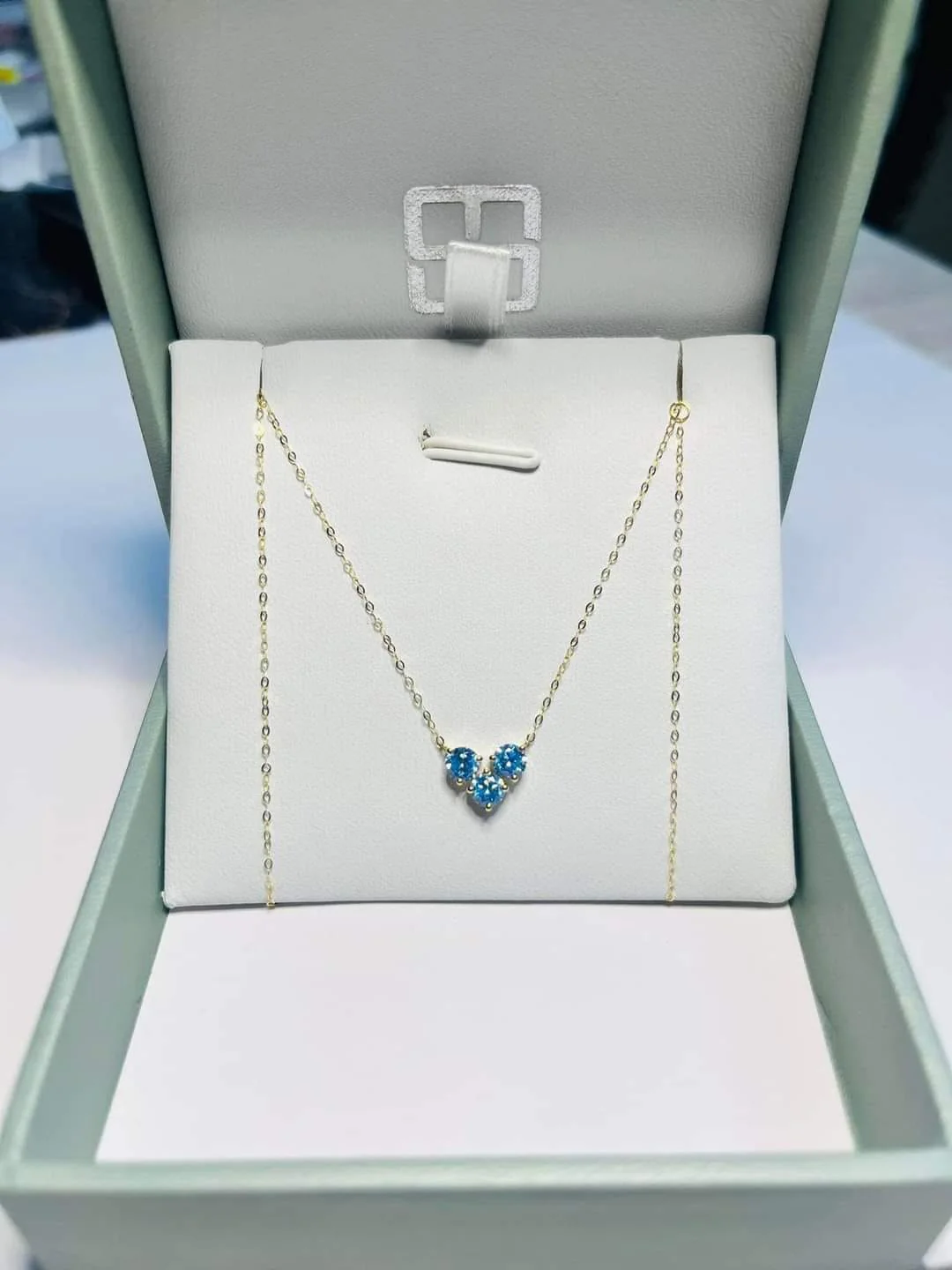 Triple Birthstone Necklace 18K - January to December - Image 7
