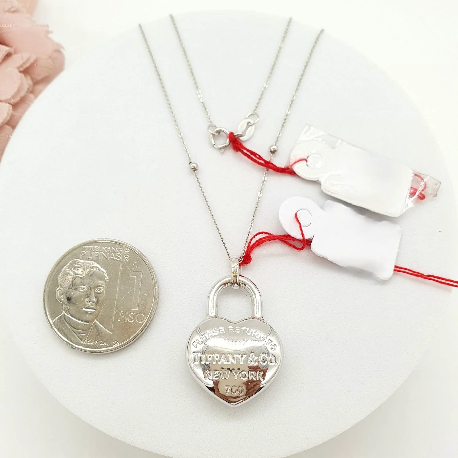 White Heart Lock Necklace 18K Gold - Image 2